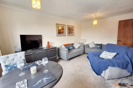 1 bedroom Flat for sale in Lincoln Gate, Lincoln Road, Peterborough, PE1