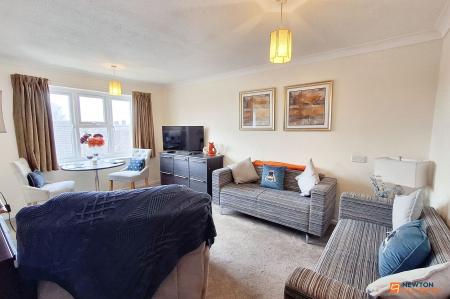 1 bedroom Flat for sale in Lincoln Gate, Lincoln Road, Peterborough, PE1