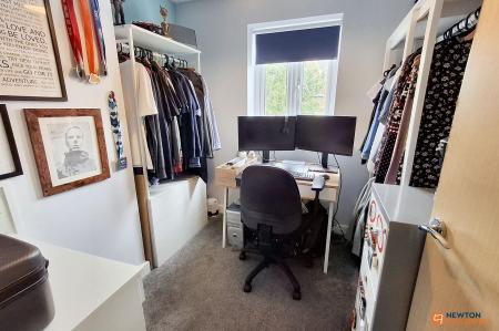 4 bedroom Detached house for sale in Bayleaf Avenue, Hampton Vale, Peterborough, PE7