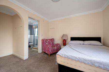 7 bedroom Detached house for sale in Arbroath Gardens, Orton Northgate, Peterborough, PE2