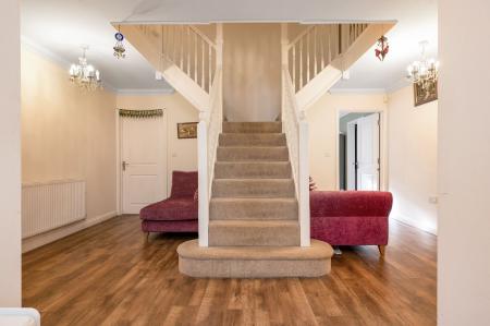 7 bedroom Detached house for sale in Arbroath Gardens, Orton Northgate, Peterborough, PE2