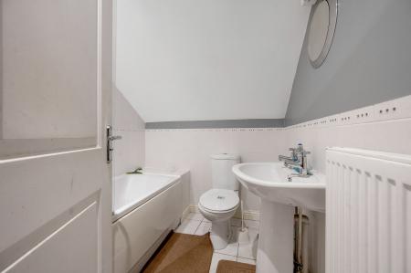 7 bedroom Detached house for sale in Arbroath Gardens, Orton Northgate, Peterborough, PE2