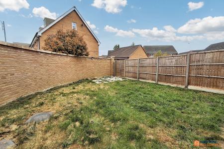 3 bedroom Terraced House for sale in Farrow Avenue, Hampton Vale, Peterborough, PE7