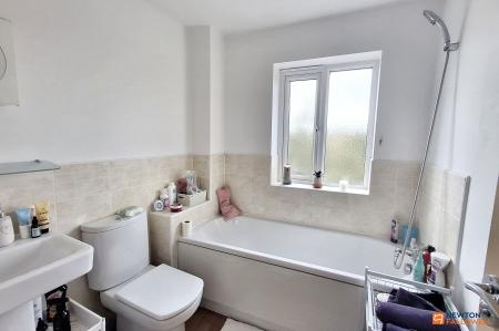 3 bedroom Terraced House for sale in Farrow Avenue, Hampton Vale, Peterborough, PE7