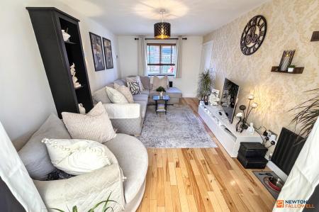 3 bedroom Semi-detached house for sale in Daymond Street, Sugar Way, Woodston, Peterborough, PE2