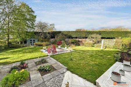 4 bedroom Detached house for sale in Oates Way, Ramsey, PE26