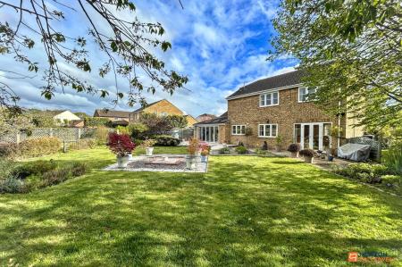 4 bedroom Detached house for sale in Oates Way, Ramsey, PE26