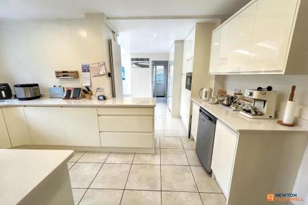 4 bedroom Detached house for sale in Oates Way, Ramsey, PE26