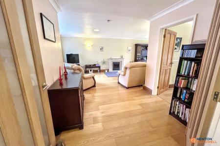 4 bedroom Detached house for sale in Oates Way, Ramsey, PE26