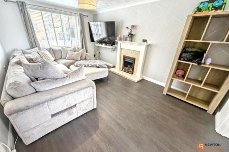 4 bedroom Detached house for sale in Houghton Avenue, Park Farm, Peterborough, PE2