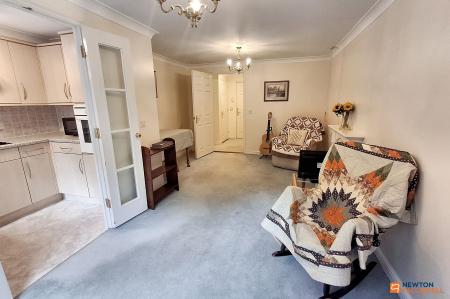 1 bedroom Flat for sale in Hedda Drive, Hampton Hargate, Peterborough, PE7