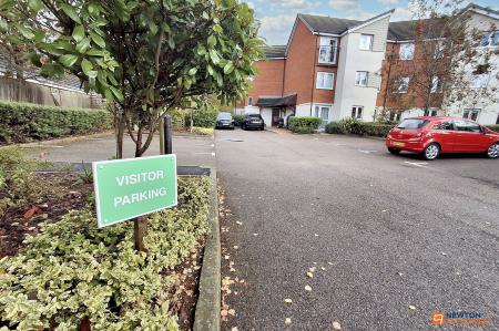 1 bedroom Flat for sale in Hedda Drive, Hampton Hargate, Peterborough, PE7