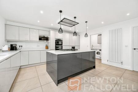 5 bedroom Detached house for sale in Harvester Road, Whittlesey, PE7