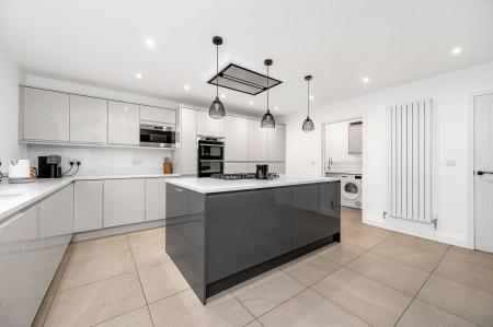 5 bedroom Detached house for sale in Harvester Road, Whittlesey, PE7