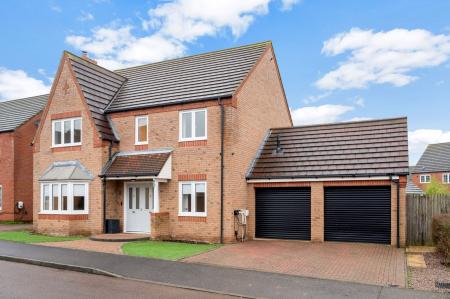5 bedroom Detached house for sale in Harvester Road, Whittlesey, PE7