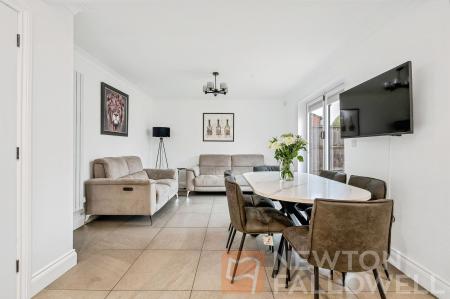 5 bedroom Detached house for sale in Harvester Road, Whittlesey, PE7