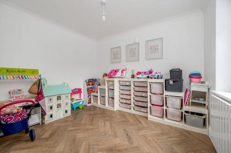 5 bedroom Detached house for sale in Harvester Road, Whittlesey, PE7