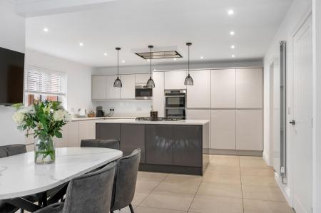 5 bedroom Detached house for sale in Harvester Road, Whittlesey, PE7