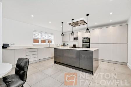 5 bedroom Detached house for sale in Harvester Road, Whittlesey, PE7