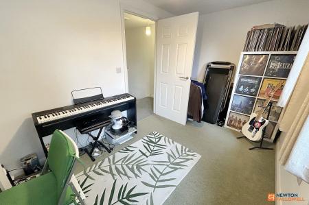 2 bedroom End of terrace house for sale in Frederick Drive, Walton, Peterborough, PE4