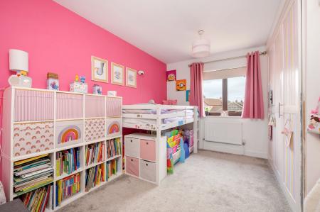 4 bedroom Detached house for sale in Derby Drive, Dogsthorpe, Peterborough, PE1