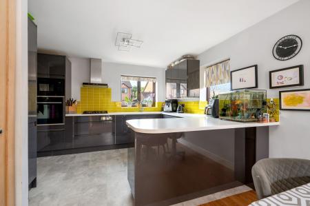 4 bedroom Detached house for sale in Derby Drive, Dogsthorpe, Peterborough, PE1