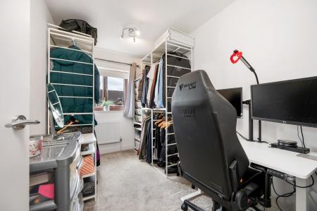 4 bedroom Detached house for sale in Derby Drive, Dogsthorpe, Peterborough, PE1