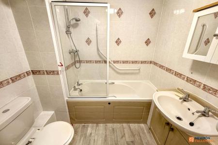 1 bedroom Flat for sale in Hedda Drive, Hampton Hargate, Peterborough, PE7