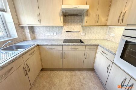 1 bedroom Flat for sale in Hedda Drive, Hampton Hargate, Peterborough, PE7