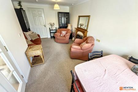 1 bedroom Flat for sale in Hedda Drive, Hampton Hargate, Peterborough, PE7