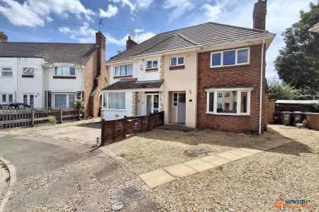 Luddington Road, Walton, Peterborough, PE4