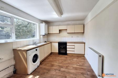 3 bedroom Semi-detached house for sale in Luddington Road, Walton, Peterborough, PE4