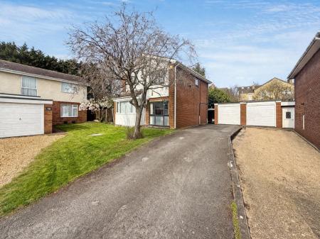 Fairmead Way, Longthorpe, Peterborough, PE3