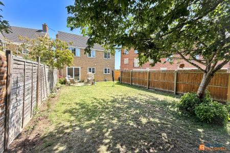 4 bedroom Detached house for sale in Ashville Road, Hampton Hargate, Peterborough, PE7