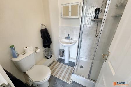 2 bedroom Flat for sale in Regal Place, Peterborough, PE2