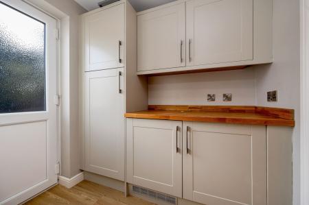 4 bedroom Detached house for sale in Houghton Avenue, Park Farm, Peterborough, PE2