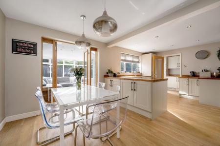 4 bedroom Detached house for sale in Houghton Avenue, Park Farm, Peterborough, PE2