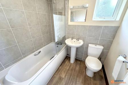 2 bedroom Flat for sale in Beech Court, Sherwood Avenue, Fletton, Peterborough, PE2