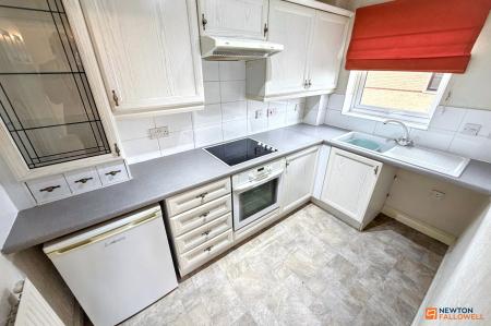 2 bedroom Flat for sale in Wren Court, Church Street, Werrington Village, Peterborough, PE4