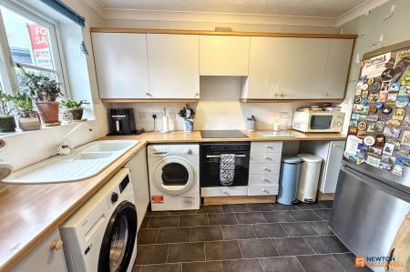 2 bedroom Terraced House for sale in Sovereign Place, Peterborough, PE3