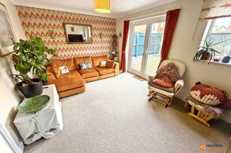 2 bedroom Terraced House for sale in Sovereign Place, Peterborough, PE3