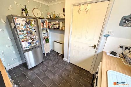 2 bedroom Terraced House for sale in Sovereign Place, Peterborough, PE3