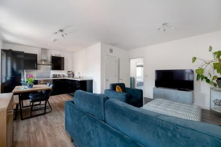 2 bedroom Flat for sale in Central Court, Lincoln Road, Peterborough, PE1