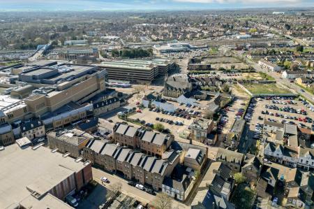 2 bedroom Flat for sale in Central Court, Lincoln Road, Peterborough, PE1