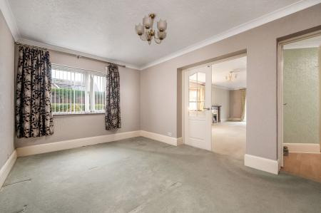 3 bedroom Detached bungalow for sale in Gunthorpe Road, Gunthorpe, Peterborough, PE4