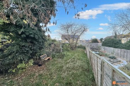 3 bedroom End of terrace house for sale in Scotney Street, Peterborough, PE1