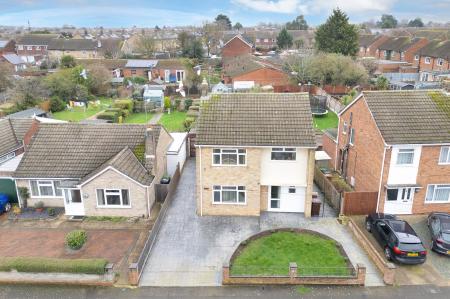 3 bedroom Detached house for sale in Pennine Way, Gunthorpe, Peterborough, PE4