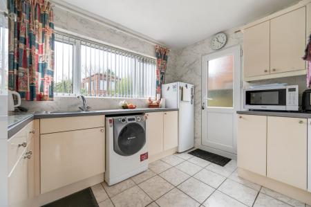 3 bedroom Detached house for sale in Pennine Way, Gunthorpe, Peterborough, PE4