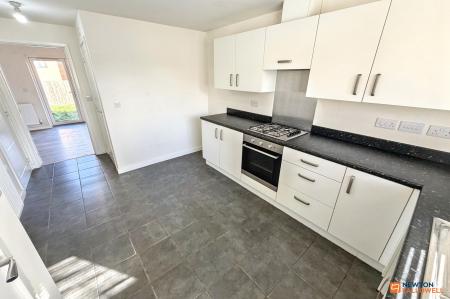 2 bedroom Semi-detached house for sale in Draper Road, Gunthorpe, Peterborough, PE4