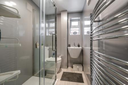 4 bedroom Semi-detached house for sale in The Glen, Fletton, Peterborough, PE2